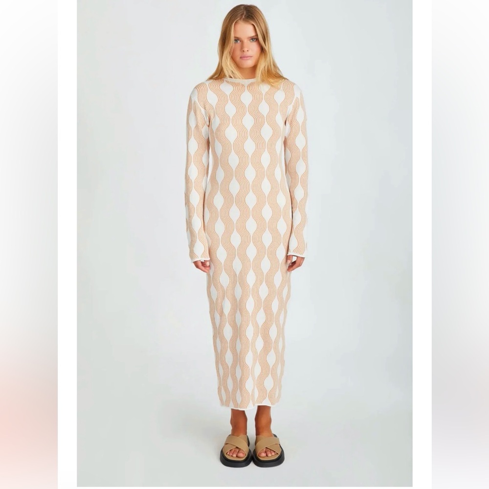 Zulu & Zephyr wave dress size small